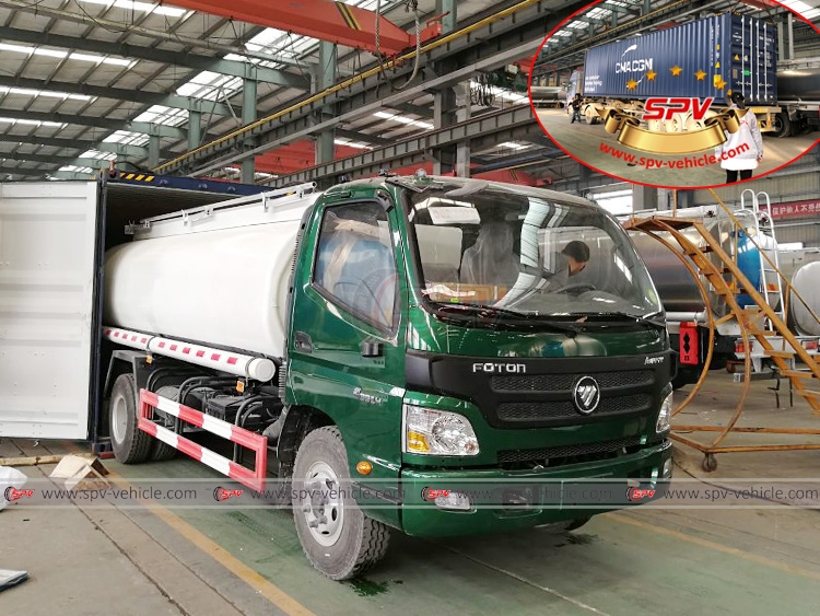 10,000 litres Fuel Tank Truck FOTON - Loading into Container